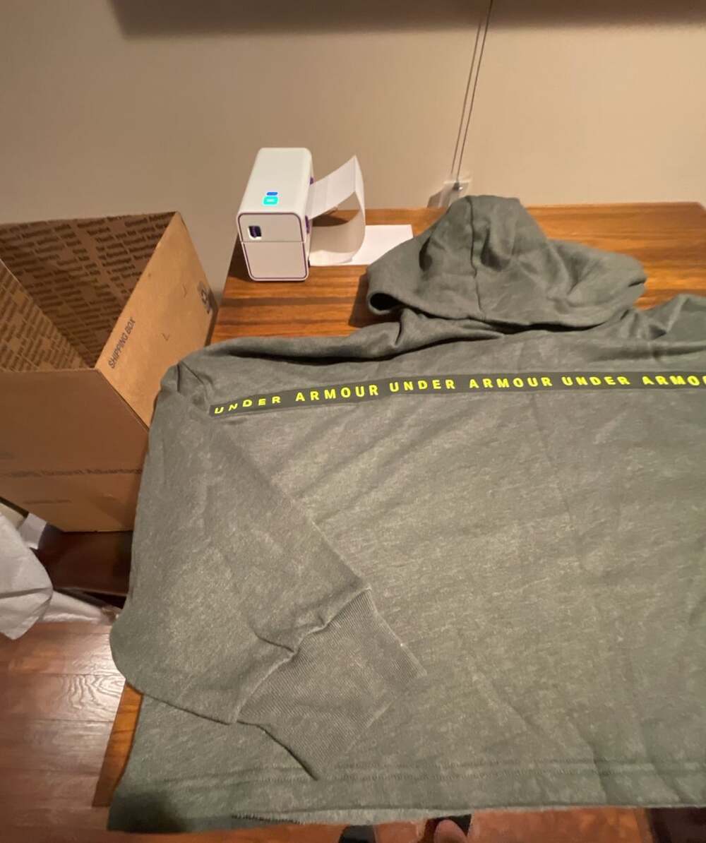 Under Armour Fleece Hoodie Size XL Green Lettering